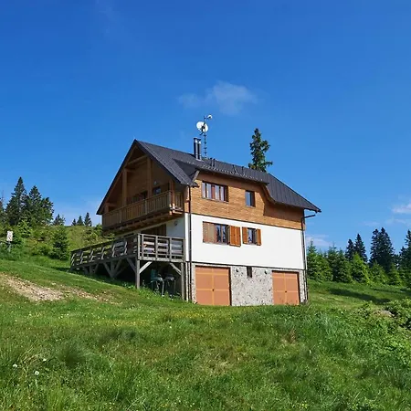 Apartment Apartma Pungart Smartno pri Slovenj Gradcu